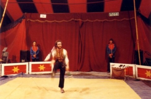 juggler Tom Bolton in Finland national circus